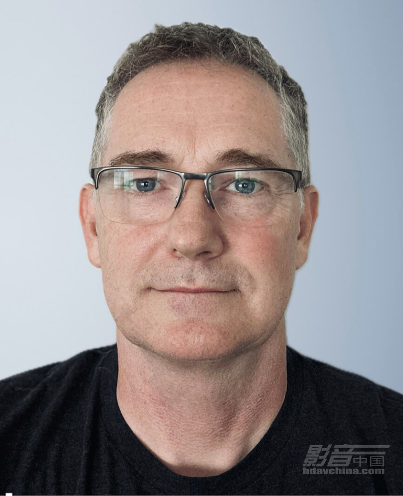 02-MartinWalsh_Headshot2.JPG